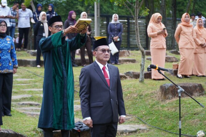 
					“BIROKRASI HARUS CEPAT & PROFESIONAL!” BUPATI TUBABA LANTIK SEKDA & PEJABAT BARU, TEKANAN KOLLABORASI UNTUK KEMAJUAN DAERAH