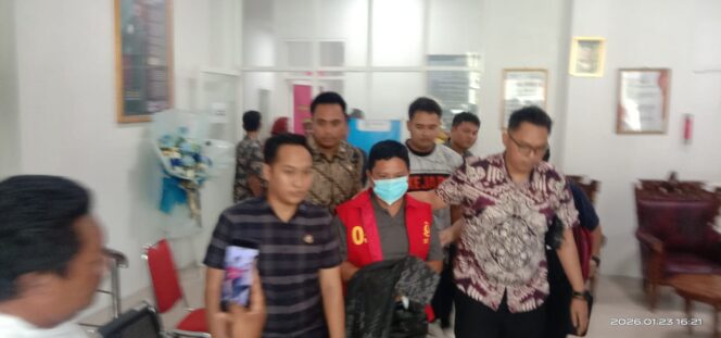 
					Kejaksaan Kepulauan Sangihe Tetapkan Mantan Bendahara Desa Beha Sebagai Tersangka DD