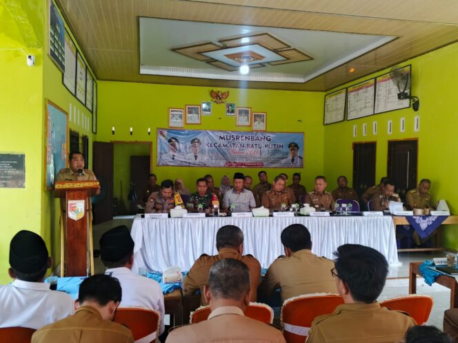 
					Musrenbang RKPD 2026 Kecamatan Batu Putih: Bupati Tubaba Dorong Percepatan Ekonomi Produktif