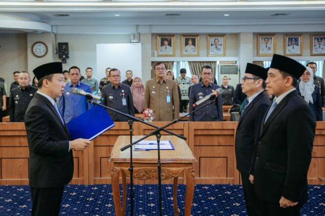 
					Rotasi Pejabat di Lampung: Budhi Darmawan Pimpin ESDM, Febrizal Levi Jabat Kadis PSDA