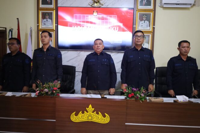 
					KPU Tulangbawang Barat Lakukan Pemutakhiran Data Pemilih, DPT Capai 230.950 Jiwa