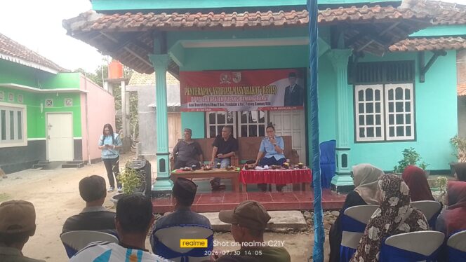 
					Warga Suku Lima Desak Perbaikan Jalan di Depan SD, Disampaikan Saat Reses Anggota DPRD Tubaba